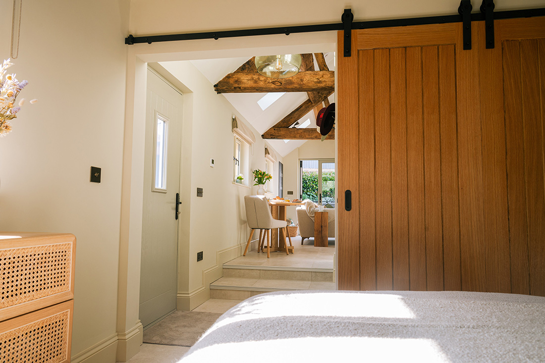 Stableside at Shaws Farm is a beautiful self catering cottage for 2 in the Forest of Dean, Blakeney, Gloucestershire, a working horse stables, accommodation Forest of Dean