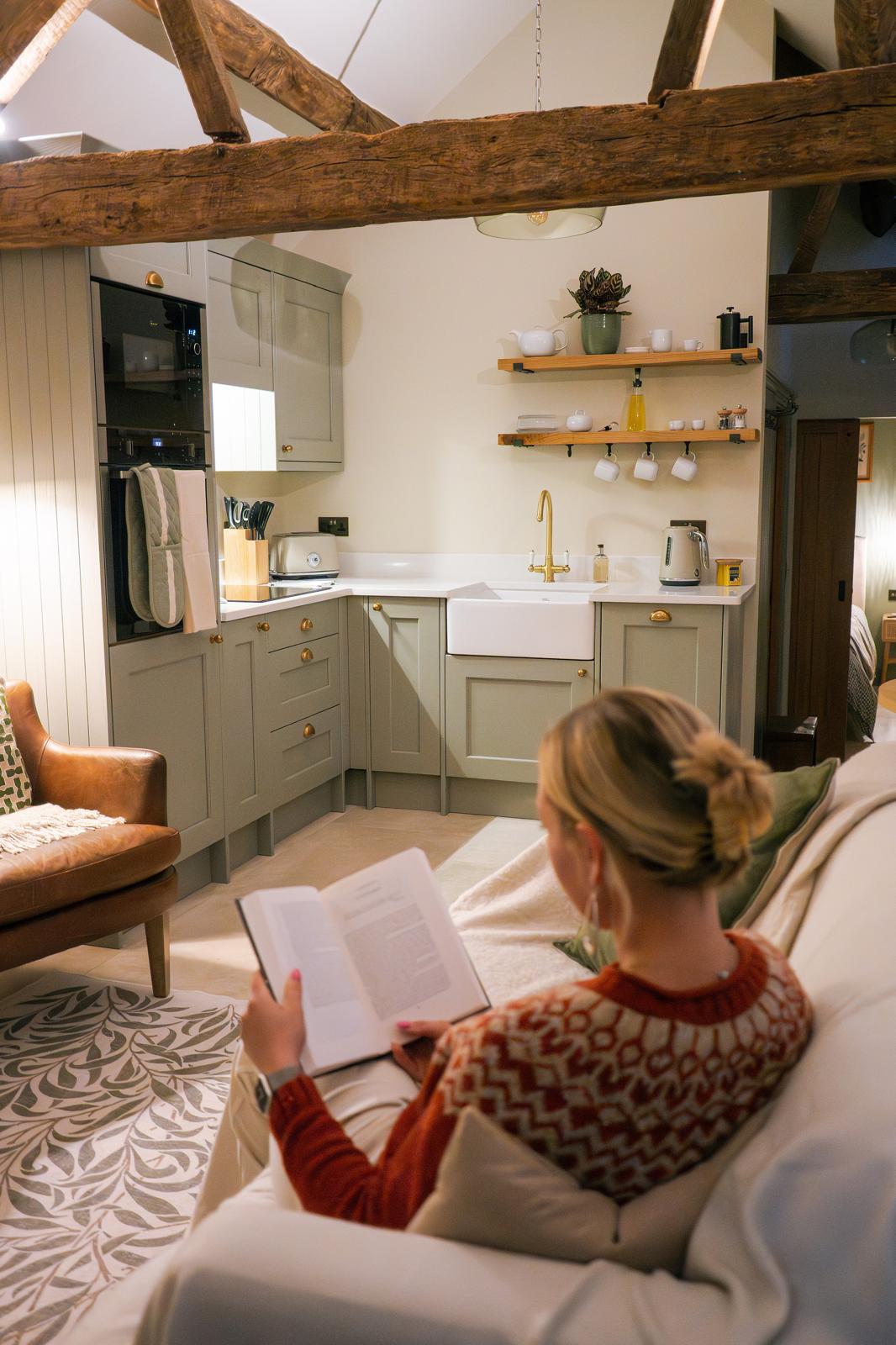 Stableside at Shaws Farm is a beautiful self catering cottage for 2 in the Forest of Dean, Blakeney, Gloucestershire, a working horse stables, accommodation Forest of Dean